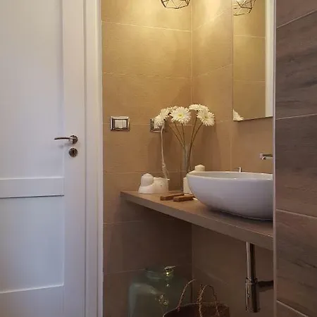 Ettore Bed & Breakfast 4*