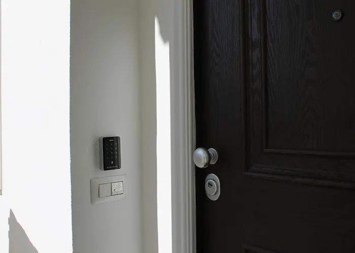 Oda ve Kahvaltı Ettore Pompei