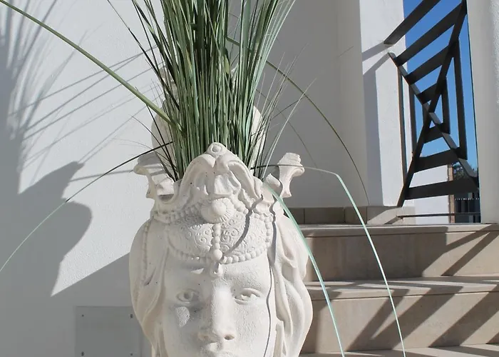 Oda ve Kahvaltı Ettore