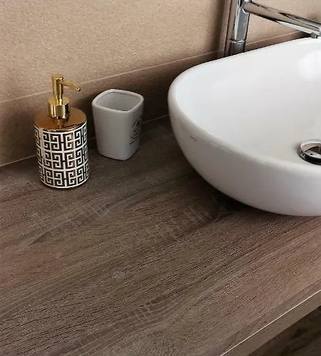 Oda ve Kahvaltı Ettore 4*